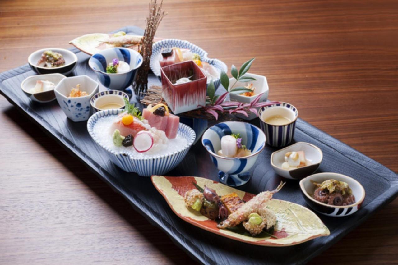 ホテル Atami Sekaie エクステリア 写真