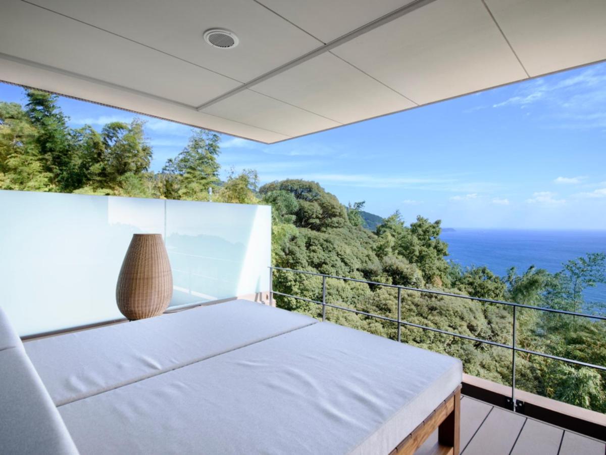 ホテル Atami Sekaie エクステリア 写真
